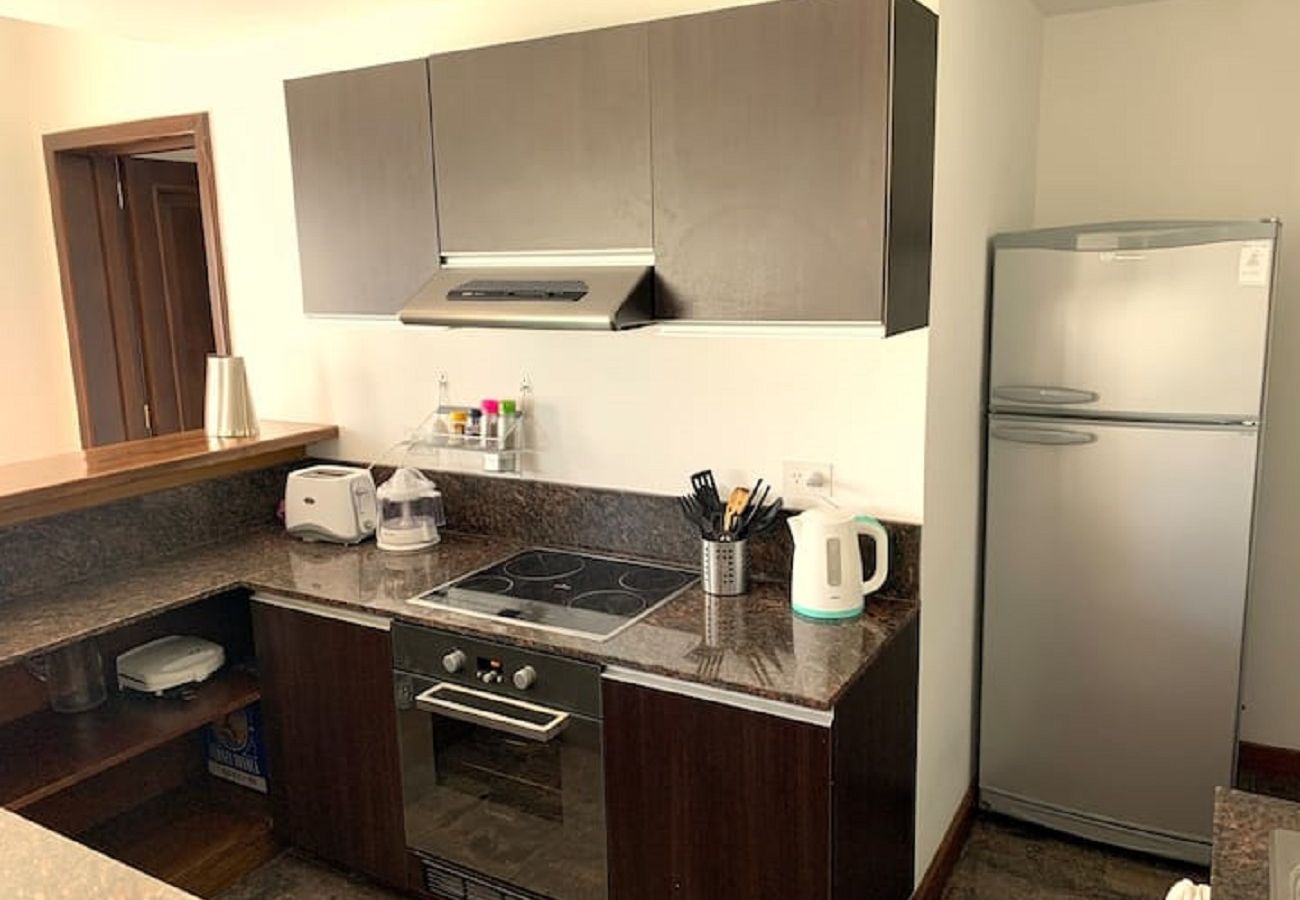 Apartamento en San Carlos de Bariloche - ARE10 - CÁLIDO Y CÓMODO DEPARTAMENTO CON VISTA A LA MONTAÑA Y SALIDA DIRECTA AL CAMPO DE POLO