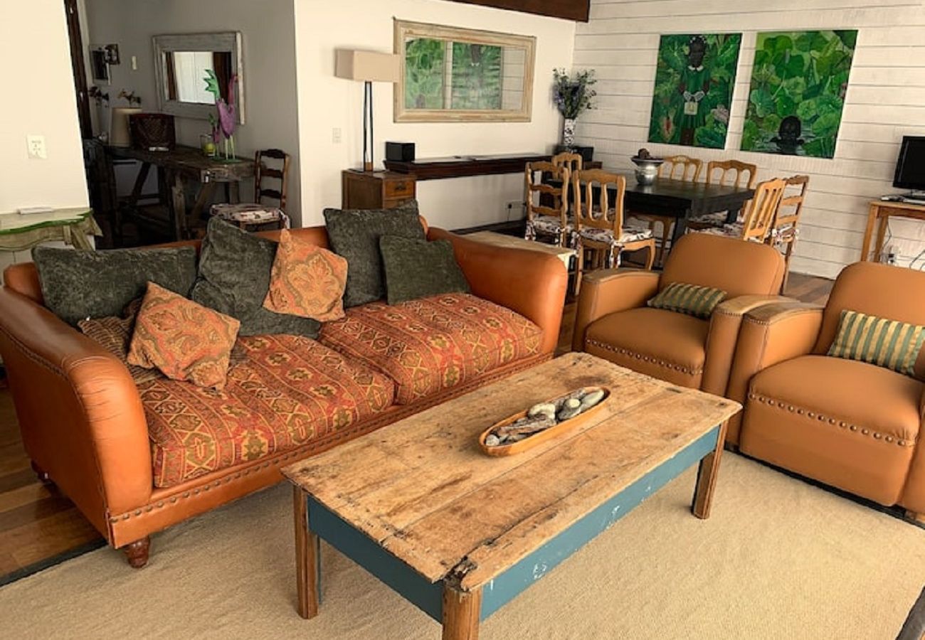 Apartamento en San Carlos de Bariloche - ARE10 - CÁLIDO Y CÓMODO DEPARTAMENTO CON VISTA A LA MONTAÑA Y SALIDA DIRECTA AL CAMPO DE POLO