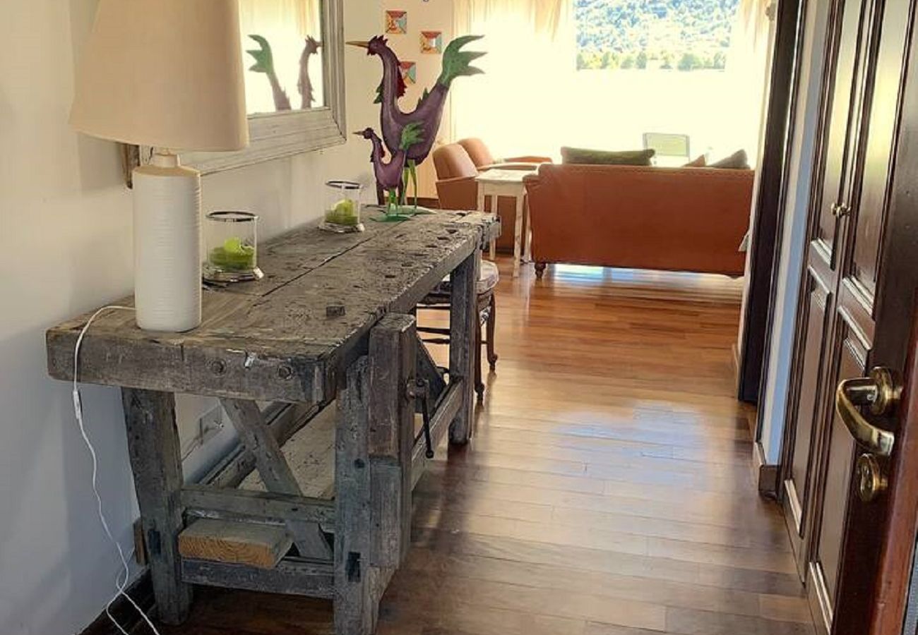 Apartamento en San Carlos de Bariloche - ARE10 - CÁLIDO Y CÓMODO DEPARTAMENTO CON VISTA A LA MONTAÑA Y SALIDA DIRECTA AL CAMPO DE POLO