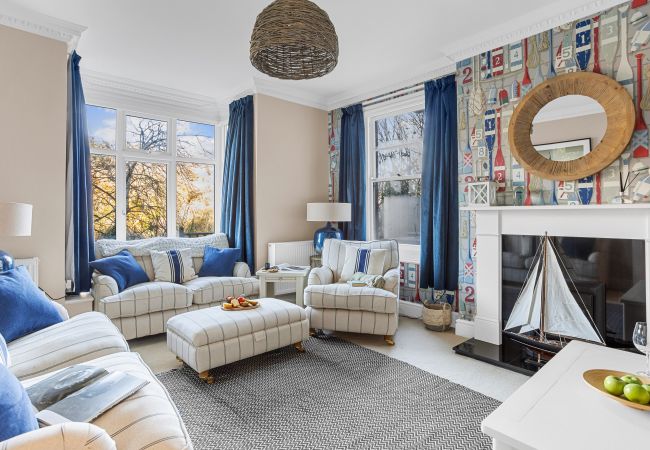 Casa en Kingswear - Homefield - Chic charm with unrivalled river views Casa en Kingswear - Homefield - Chic charm with unrivalled river views