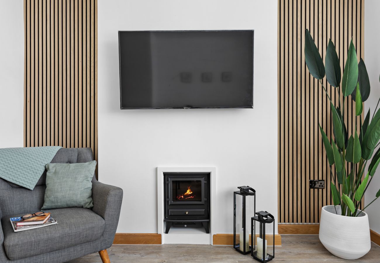 Casa en Bishopsteignton - Greenacre – Contemporary 5-Bedroom Devon Hideaway with Gardens & Parking