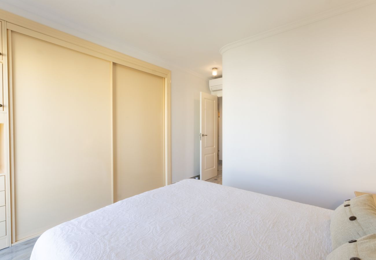 Apartamento en Playa de Gandía - AG SALINAS 9 - alquiler solo familias              