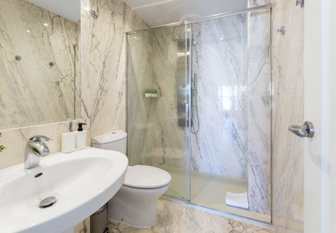 Apartamento en Playa de Gandía - AG SALINAS 9 - alquiler solo familias              