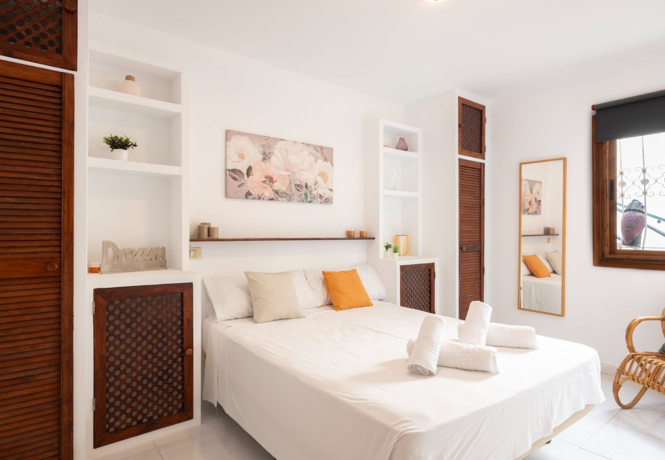 Casa adosada en Arico - Amplia y luminosa casa en Abades