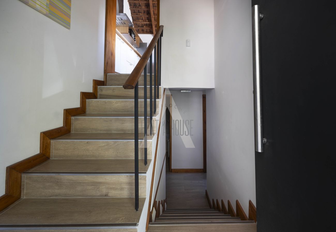 Apartamento en San Carlos de Bariloche -  HUAPI02A DIVINO DEPARTAMENTO CON VISTA AL LAGO Y PLAYITA