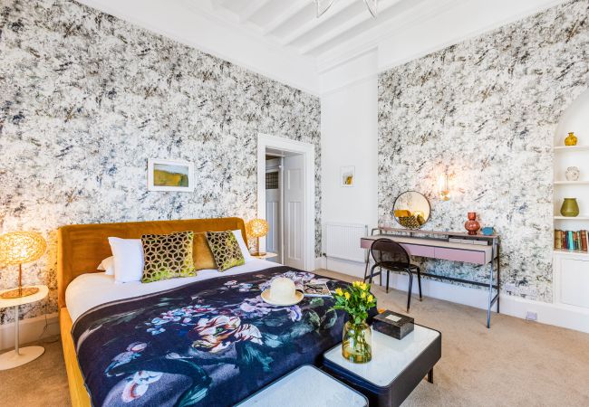 Casa en Torquay - Vane Tower- Historic retreat with Panoramic Sea Views Casa en Torquay - Vane Tower- Historic retreat with Panoramic Sea Views
