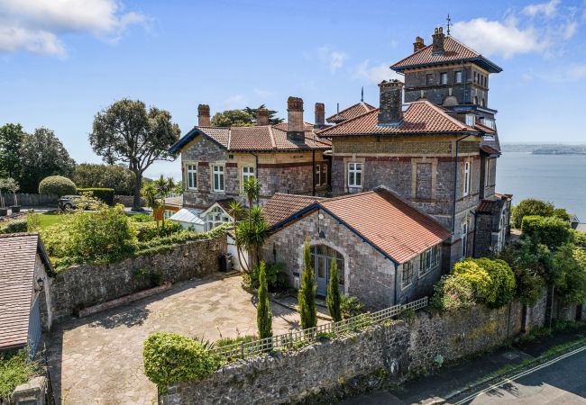 Casa en Torquay - Vane Tower- Historic retreat with Panoramic Sea Views Casa en Torquay - Vane Tower- Historic retreat with Panoramic Sea Views