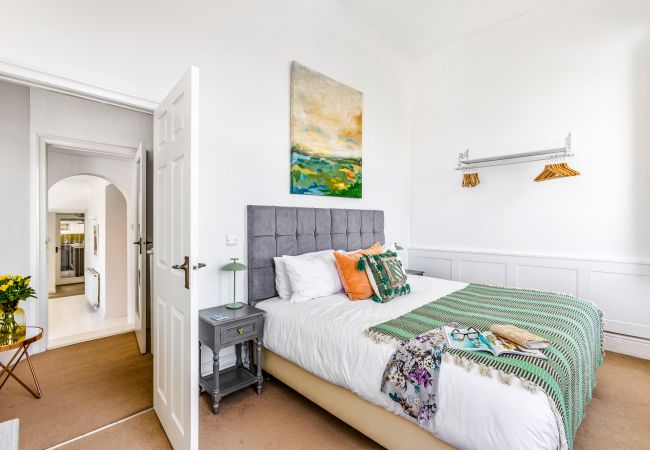 Casa en Torquay - Vane Tower- Historic retreat with Panoramic Sea Views Casa en Torquay - Vane Tower- Historic retreat with Panoramic Sea Views