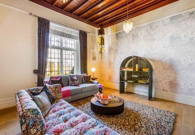 Casa en Torquay - Vane Tower- Historic retreat with Panoramic Sea Views Casa en Torquay - Vane Tower- Historic retreat with Panoramic Sea Views