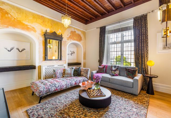 Casa en Torquay - Vane Tower- Historic retreat with Panoramic Sea Views Casa en Torquay - Vane Tower- Historic retreat with Panoramic Sea Views