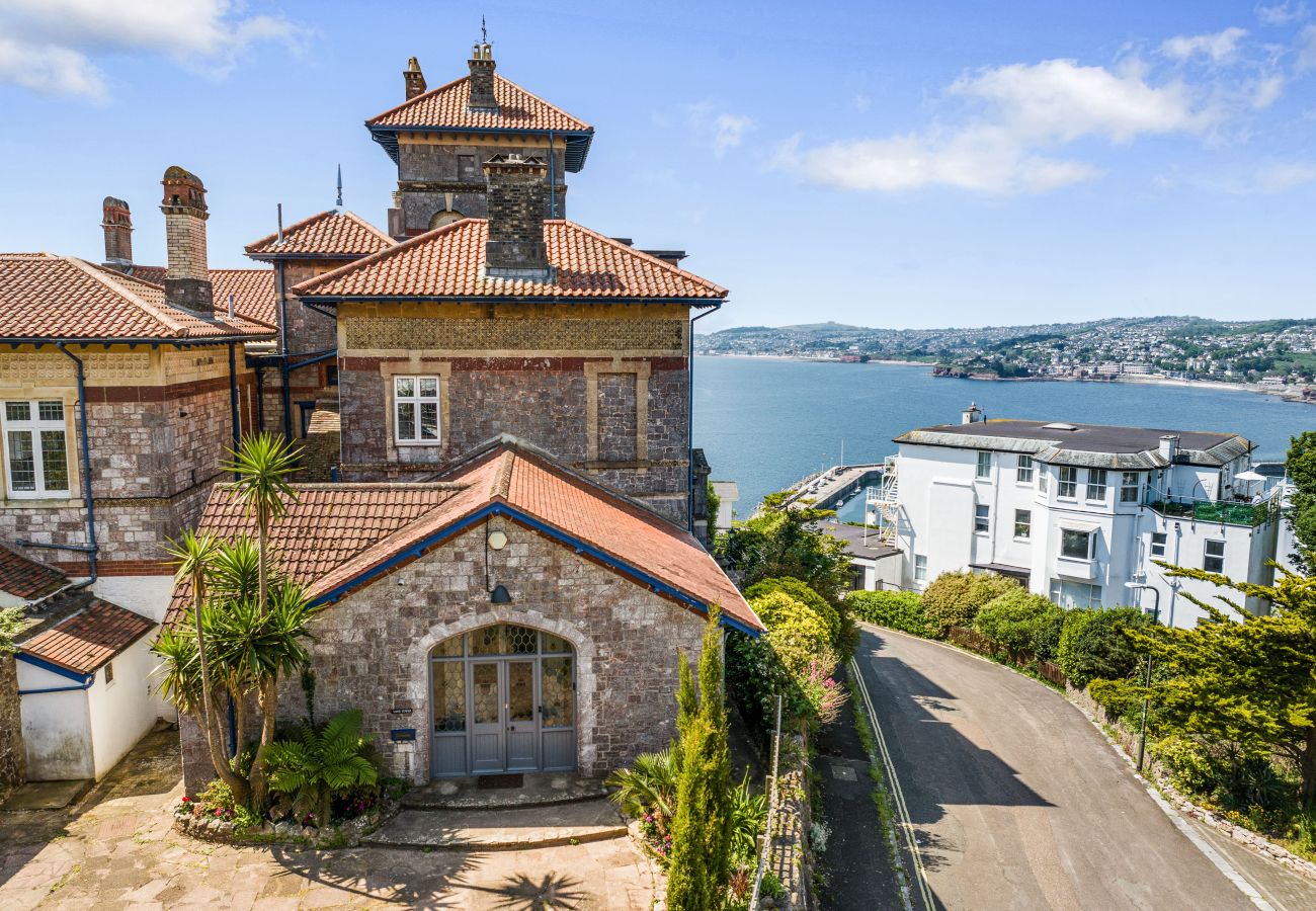 Casa en Torquay - Vane Tower- Historic retreat with Panoramic Sea Views Casa en Torquay - Vane Tower- Historic retreat with Panoramic Sea Views