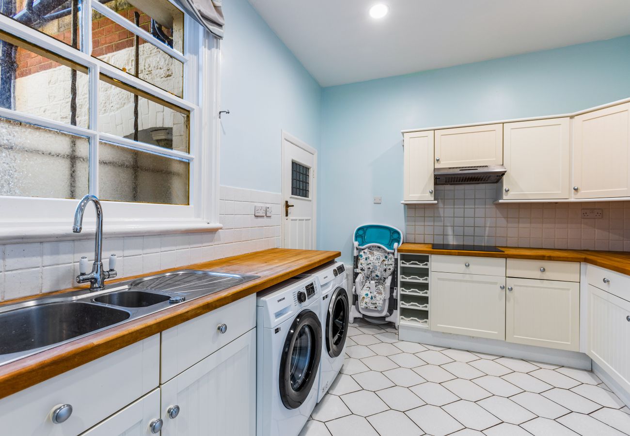 Casa en Torquay - Vane Tower- Historic retreat with Panoramic Sea Views Casa en Torquay - Vane Tower- Historic retreat with Panoramic Sea Views