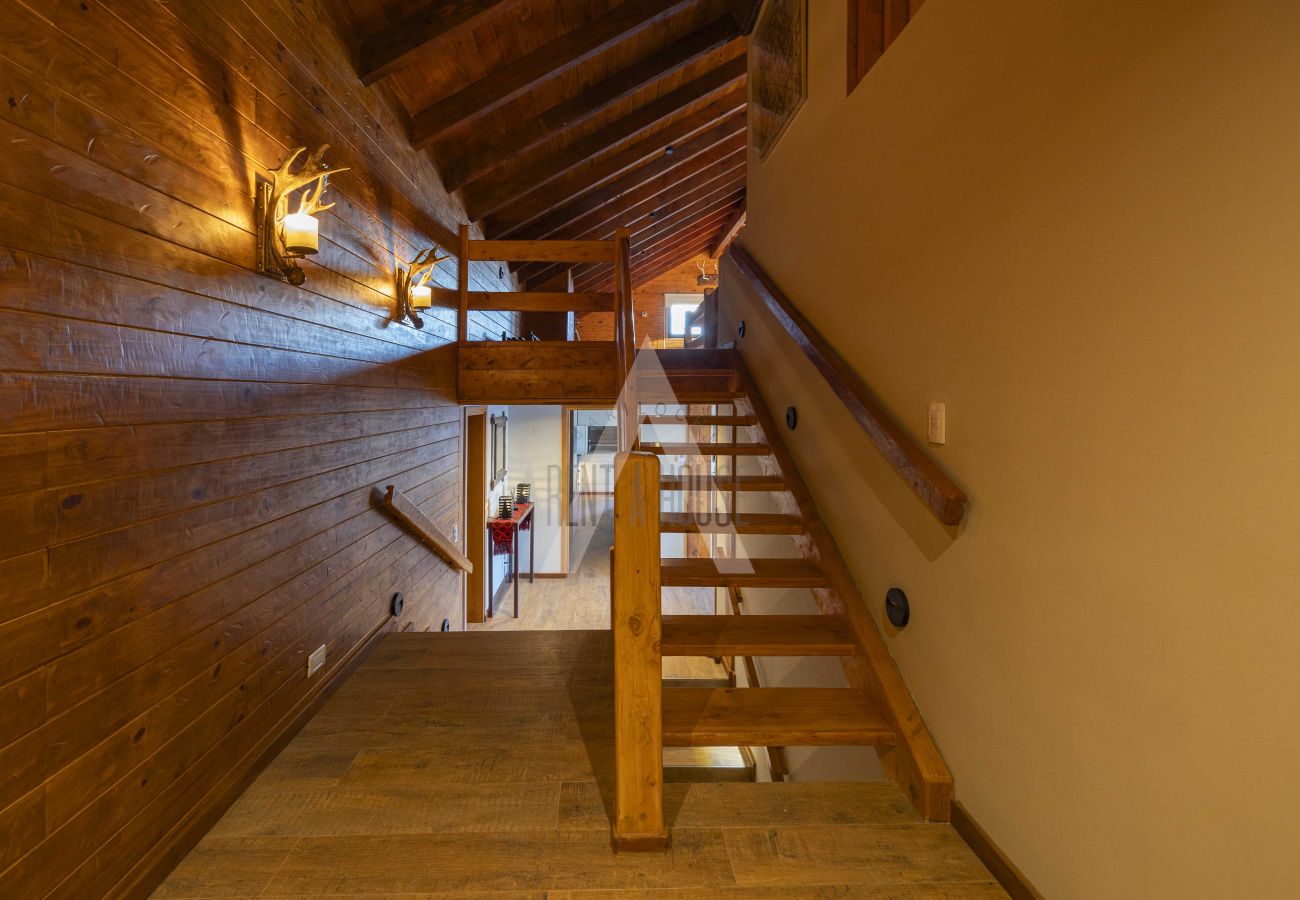 Casa en San Carlos de Bariloche - HUAPI48C | Villa exclusiva sobre el Nahuel Huapi con HOT TUBE