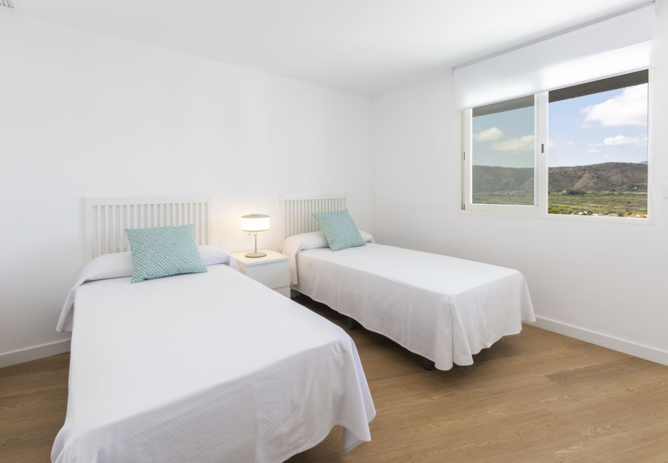 Apartamento en Playa de Gandía - AG PIRÁMIDE