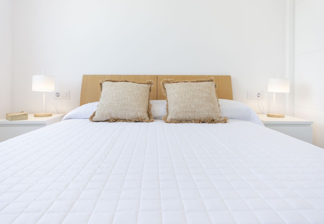 Apartamento en Playa de Gandía - AG PIRÁMIDE