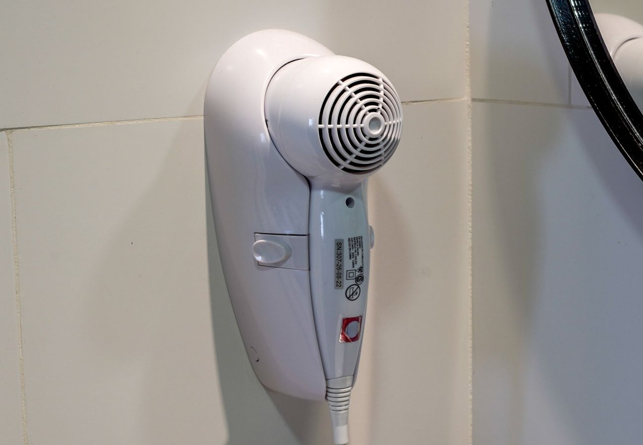 Estudio en San Carlos de Bariloche - RUSITO en pleno centro con vista al lago Nahuel Huapi