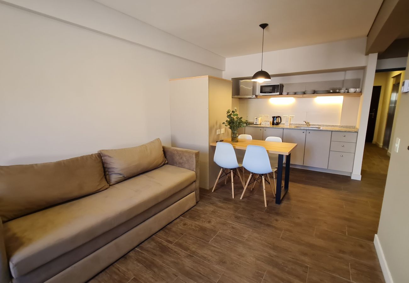 Apartamento en San Carlos de Bariloche - Cerro Lopez departamento ubicado a pasos de la calle principal en Bariloche