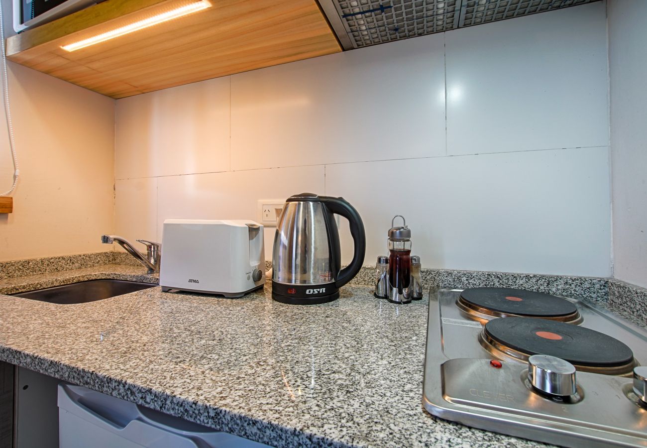 Estudio en San Carlos de Bariloche - Llantén, increíble departamento con terraza y estacionamiento en Bariloche