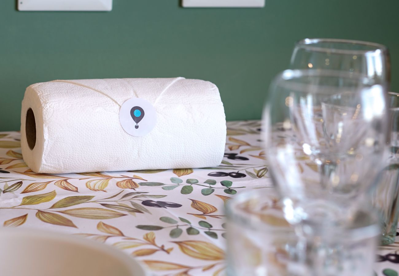 Estudio en San Carlos de Bariloche - Llantén, increíble departamento con terraza y estacionamiento en Bariloche