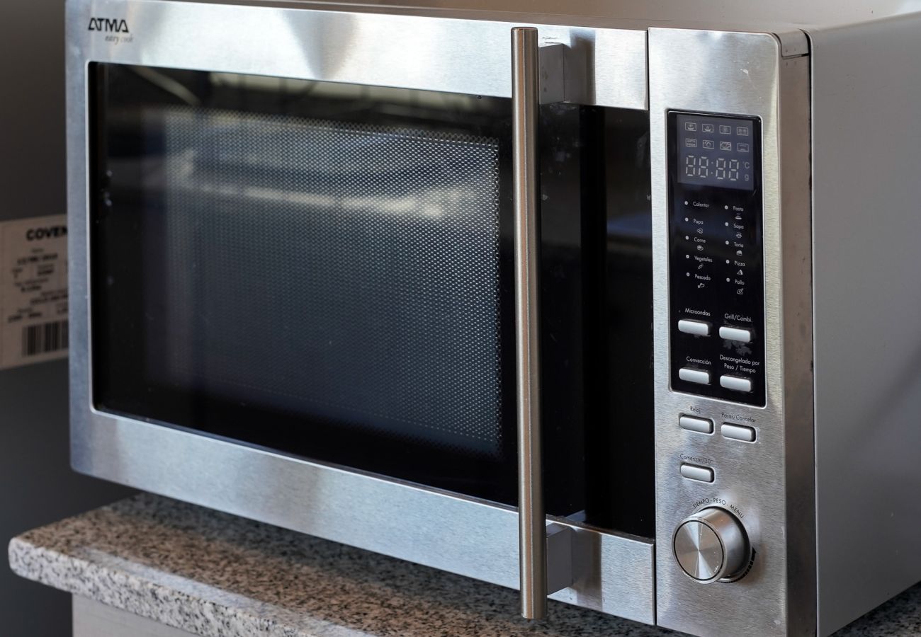 Apartamento en San Carlos de Bariloche - Montaña departamento con vista al lago y estacionamiento en Bariloche