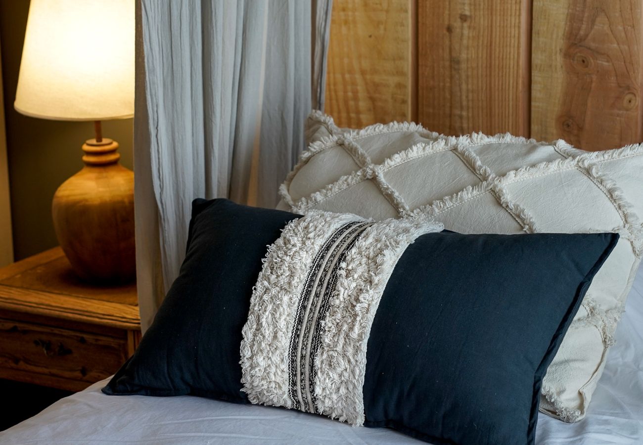 Apartamento en San Carlos de Bariloche - Montaña departamento con vista al lago y estacionamiento en Bariloche