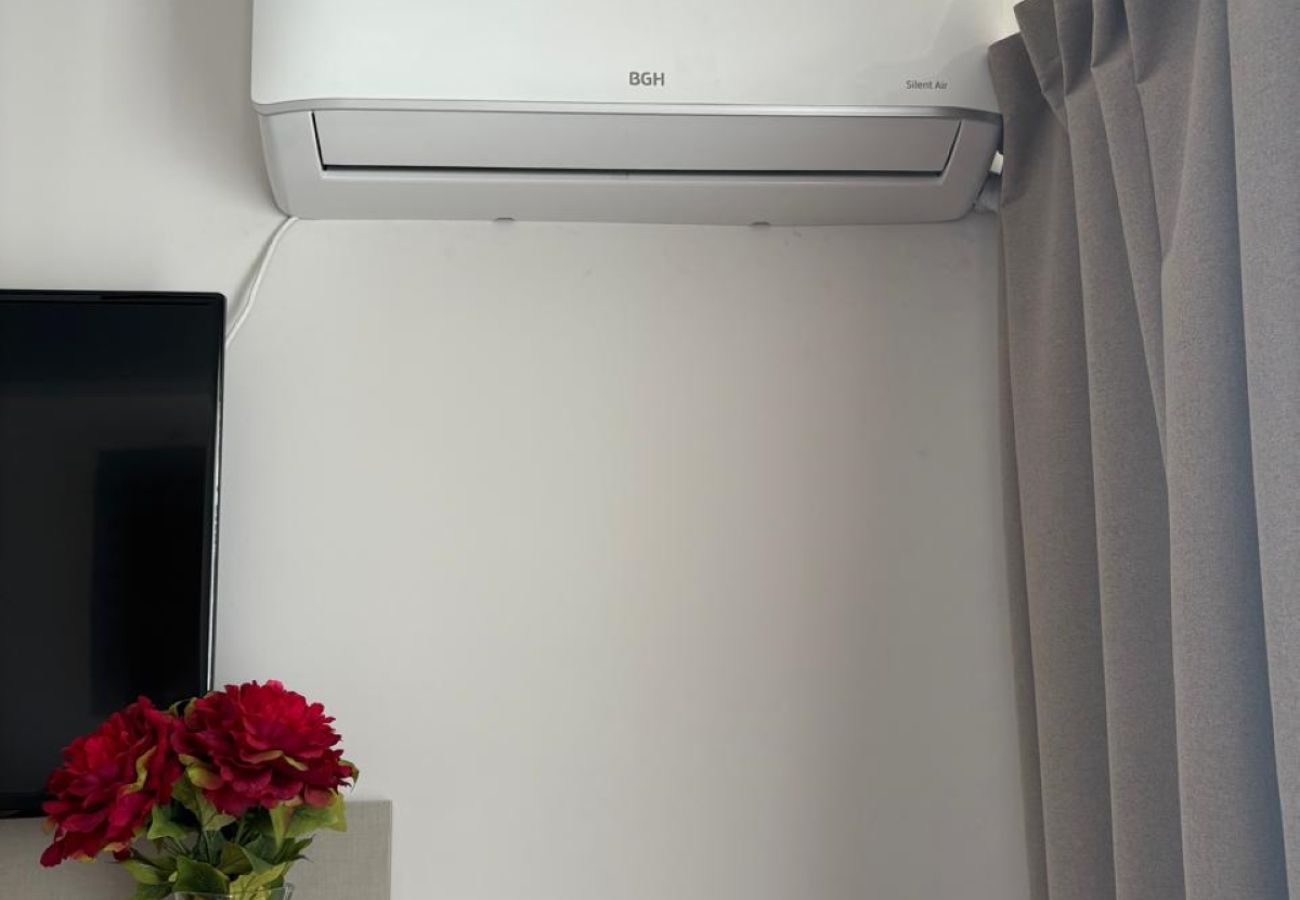 Estudio en San Carlos de Bariloche - Oriental departamento a pasos de centro Bariloche