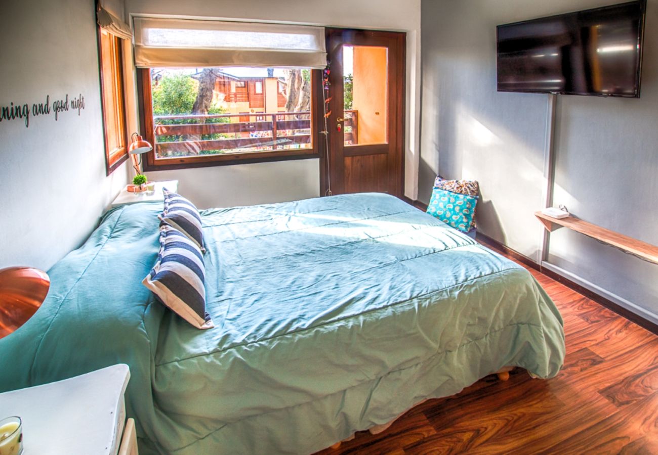 Estudio en San Carlos de Bariloche - Namaste departamento con pileta y SUM en Bariloche