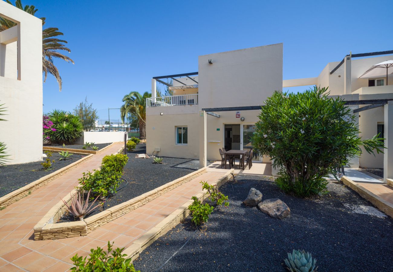 Apartamento en Corralejo - Moderno Apartamento reformado en Corralejo. A pie de playa - Home For Guest