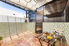 Apartamento en Playa Honda - La Casa de Tara: Tu Refugio de Sol y Mar en Playa Honda