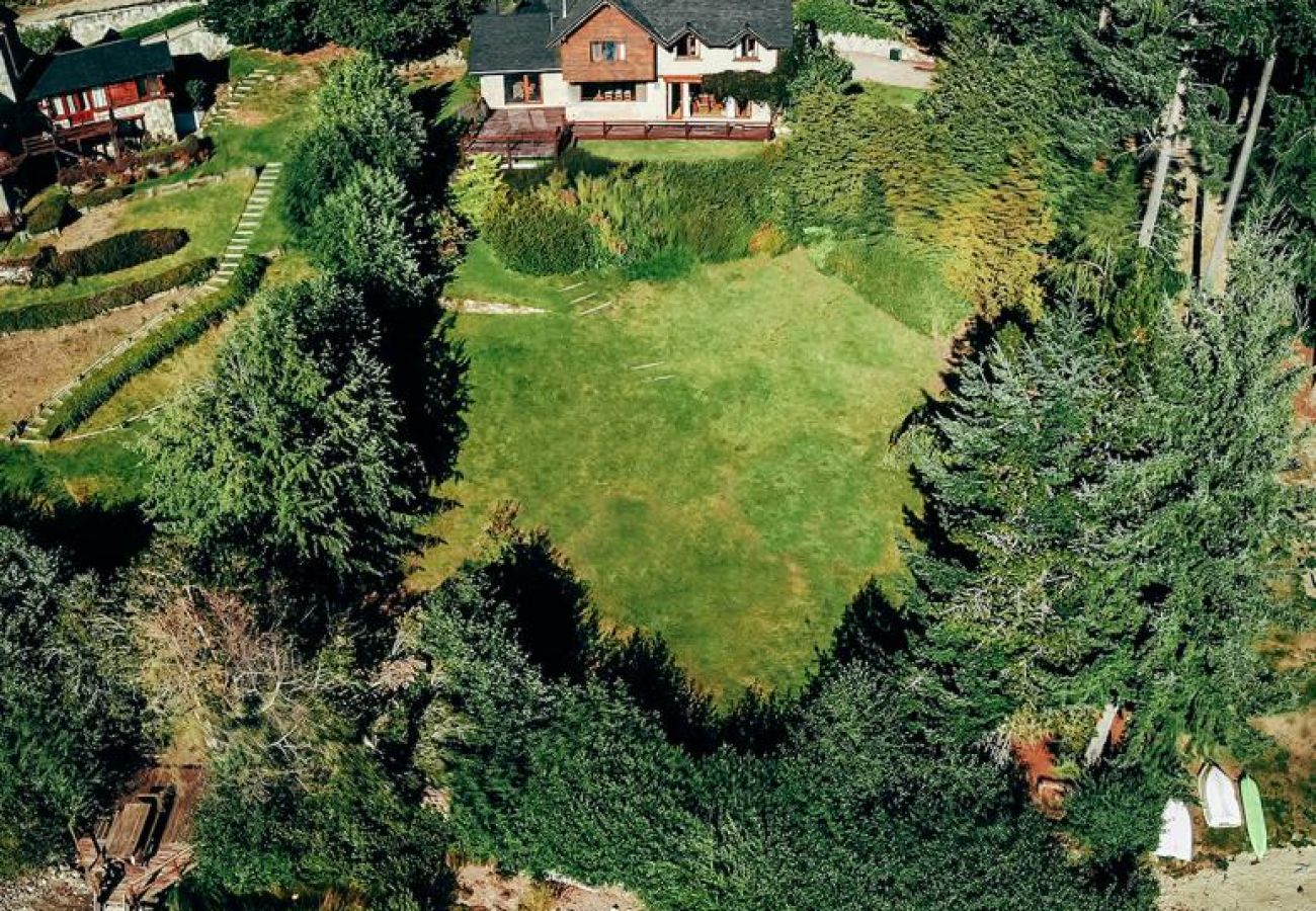 Casa en San Carlos de Bariloche - VENAH01 CÁLIDA Y CÓMODA CASA EN BARRIO CERRADO CON COSTA DE LAGO