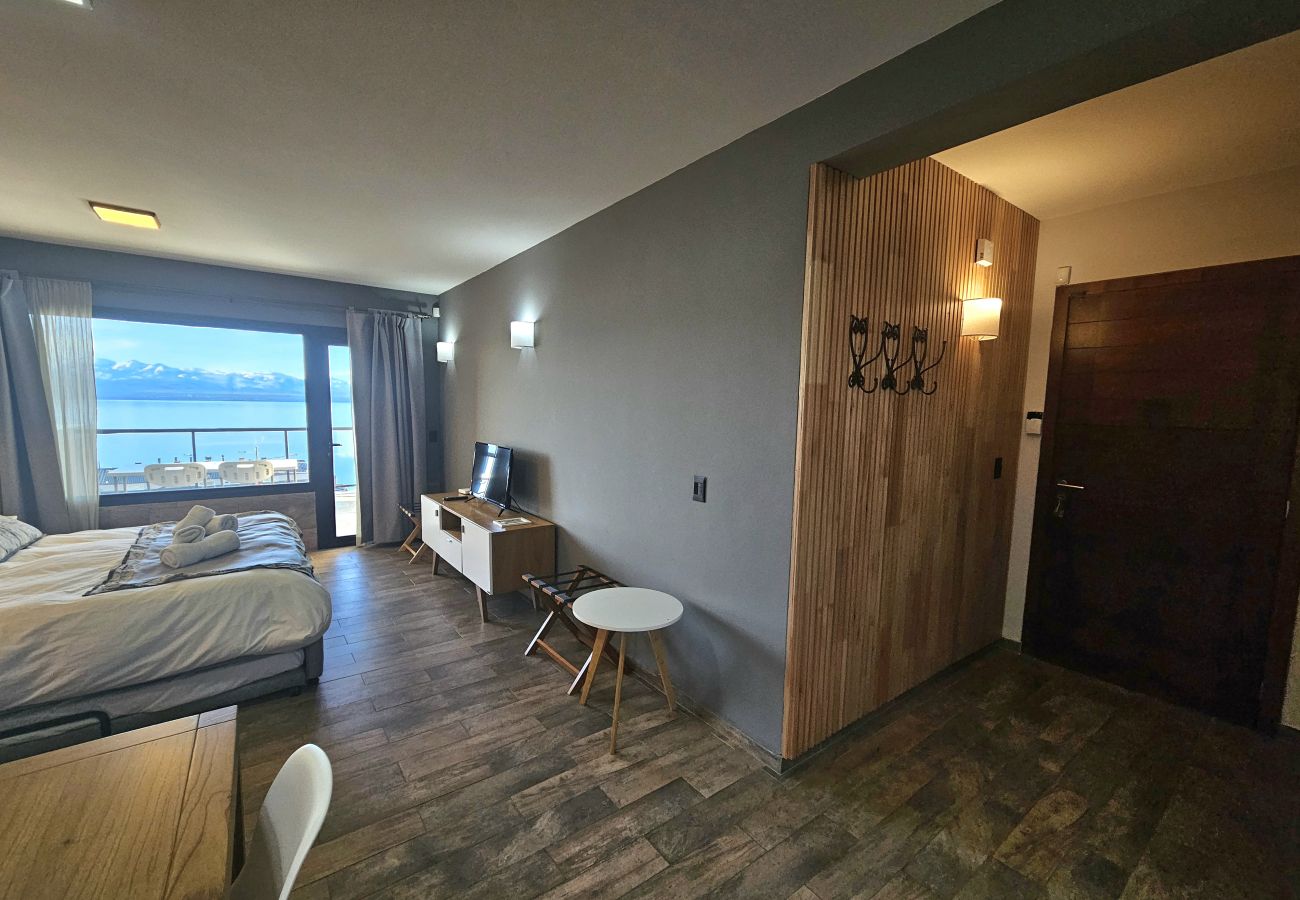 Estudio en San Carlos de Bariloche - Suizo I departamento con espectacular vista al lago Nahuel Huapi
