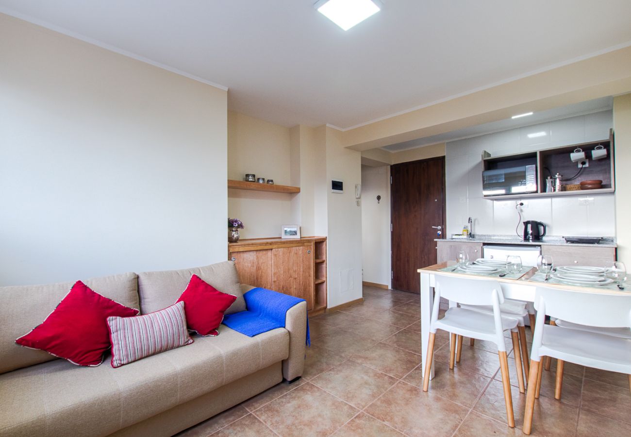 Apartamento en San Carlos de Bariloche - Cielo departamento con vista al lago y a la Catedral de Bariloche