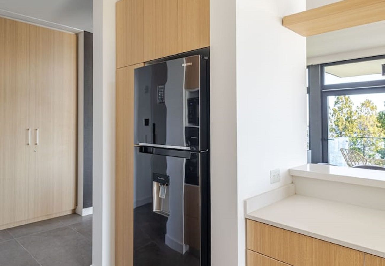 Apartamento en San Carlos de Bariloche - HUAPI50 – Jacuzzi, Pileta y Vista al Lago