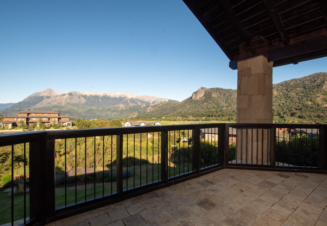 Casa en San Carlos de Bariloche - ARE09 MANSION EN BARILOCHE 