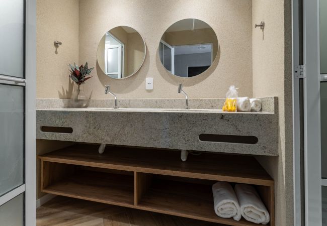 Apartamento en Rio de Janeiro - Vista al mar y balcón con bañera | Q5 Apartamento en Rio de Janeiro - Vista al mar y balcón con bañera | Q5