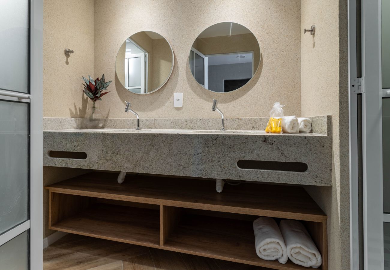 Apartamento en Rio de Janeiro - Vista al mar y balcón con bañera | Q5 Apartamento en Rio de Janeiro - Vista al mar y balcón con bañera | Q5