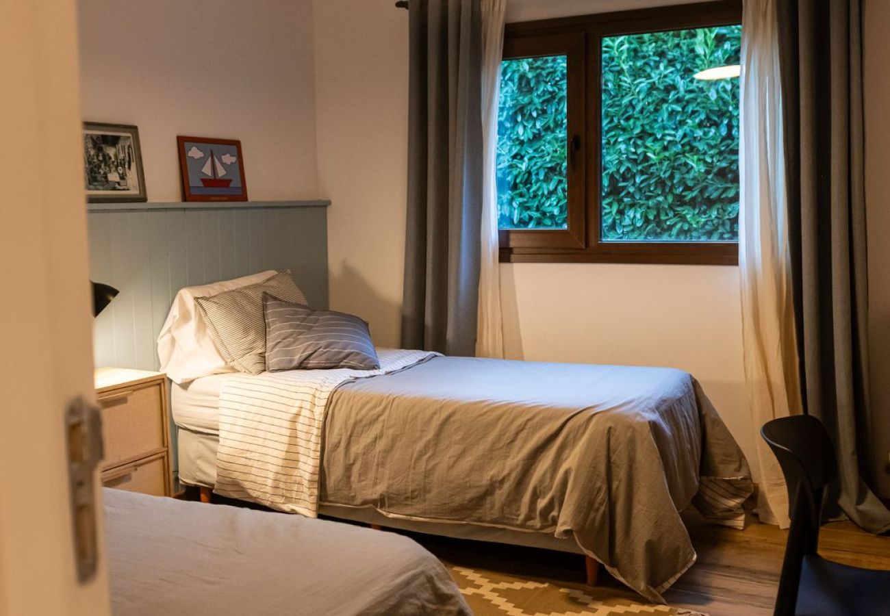 Casa en San Carlos de Bariloche - Hermosa casa a 300 metros del lago Nahuel Huapi