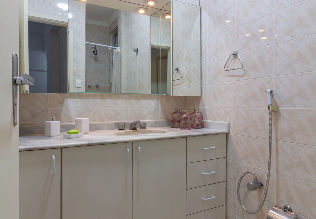 Apartamento en Rio de Janeiro - Confort en Copacabana, a 9 minutos de la playa | CJ202 