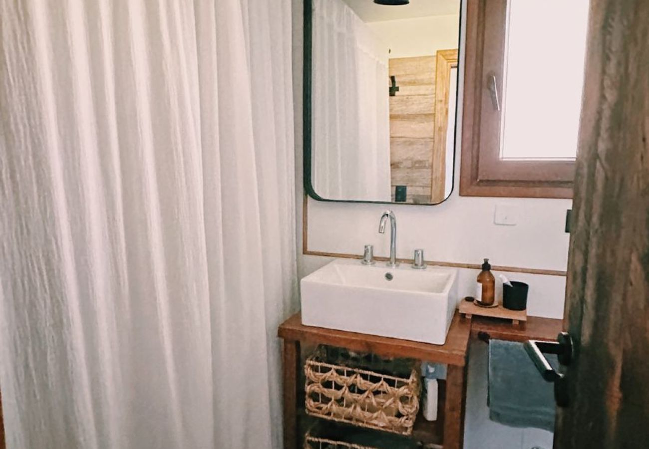 Casa en San Carlos de Bariloche - TREBOL04 CANCHERÍSIMA CASA RECIENTEMENTE REFACCIONADA SOBRE LAGUNA EL TRÉBOL