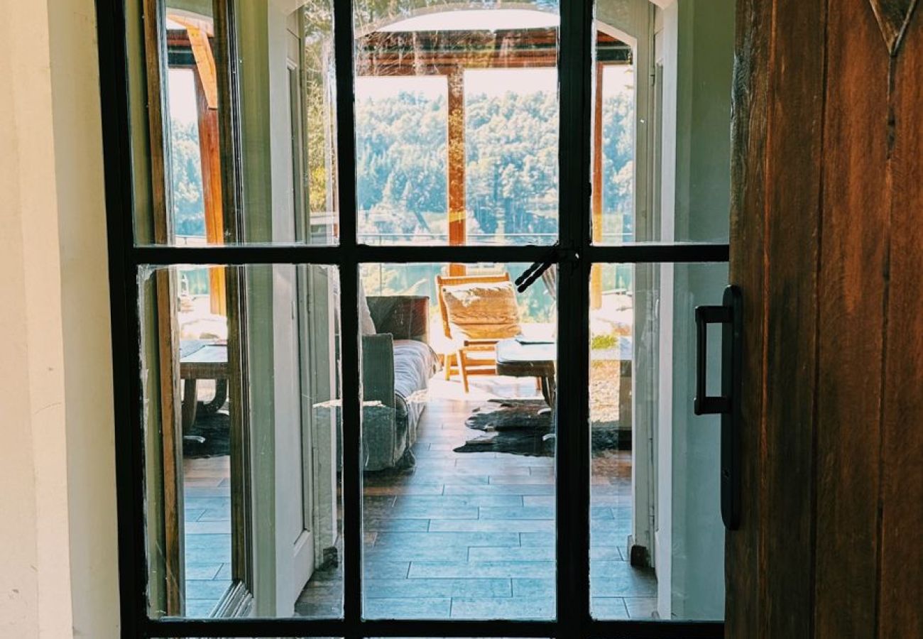 Casa en San Carlos de Bariloche - TREBOL04 CANCHERÍSIMA CASA RECIENTEMENTE REFACCIONADA SOBRE LAGUNA EL TRÉBOL