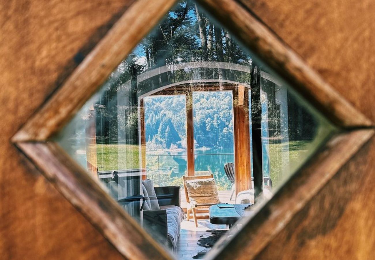 Casa en San Carlos de Bariloche - TREBOL04 CANCHERÍSIMA CASA RECIENTEMENTE REFACCIONADA SOBRE LAGUNA EL TRÉBOL