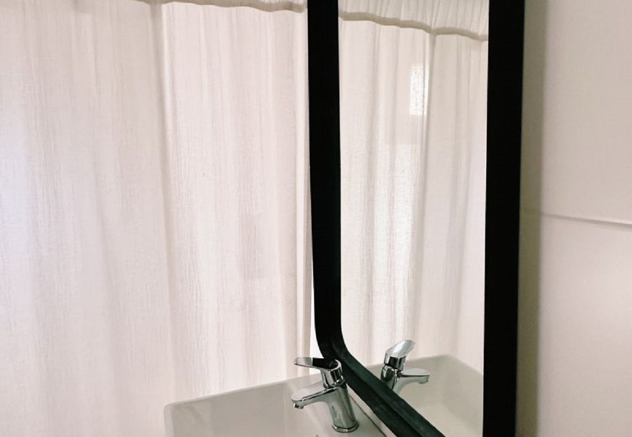 Casa en San Carlos de Bariloche - TREBOL04 CANCHERÍSIMA CASA RECIENTEMENTE REFACCIONADA SOBRE LAGUNA EL TRÉBOL