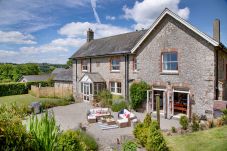 Casa en Chagford - Linscott Farmhouse - Boutique retreat with hot tub and natural pool