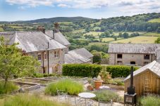 Casa en Chagford - Linscott Farmhouse - Boutique retreat with hot tub and natural pool