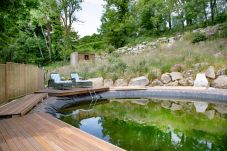 Casa en Chagford - Linscott Farmhouse - Boutique retreat with hot tub and natural pool