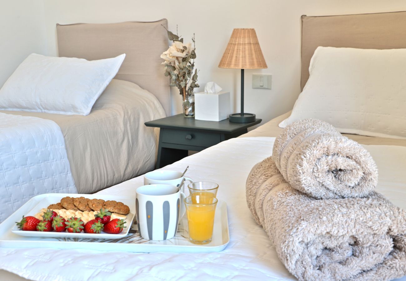 Apartamento en San Carlos de Bariloche - HUAPI44C – Escapada con pileta y jacuzzi 