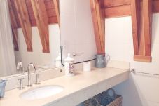 Apartamento en San Carlos de Bariloche - CATE34 Departamento ubicado en el Complejo Latitud Catedral, en el Cerro Catedral.