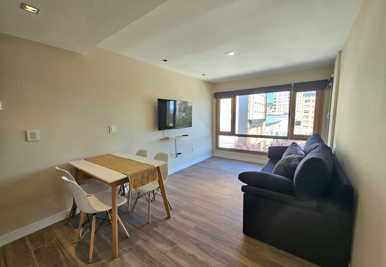 Apartamento en San Carlos de Bariloche - Cuatro Soles Bariloche  en pleno centro con estacionamiento