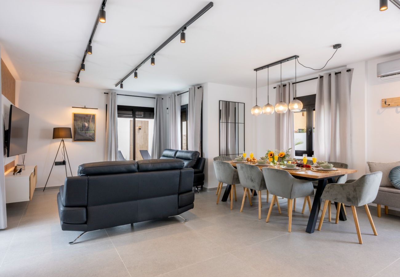 Villa en San Miguel de Abona - LUXURY VILLA LIBELLILE  Villa en San Miguel de Abona - LUXURY VILLA LIBELLILE