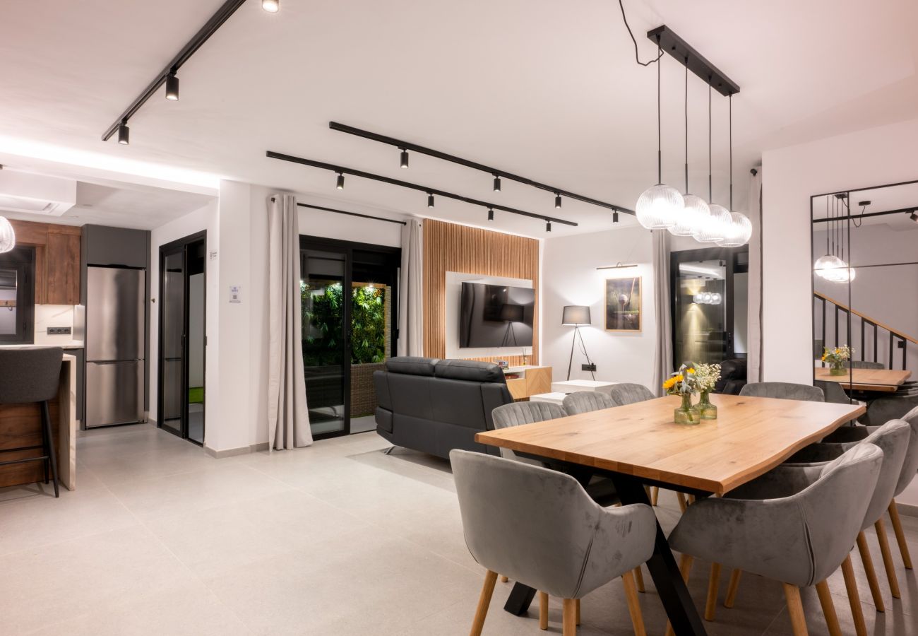 Villa en San Miguel de Abona - LUXURY VILLA LIBELLILE  Villa en San Miguel de Abona - LUXURY VILLA LIBELLILE